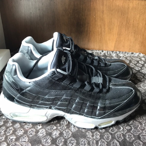 air max 95 black silver